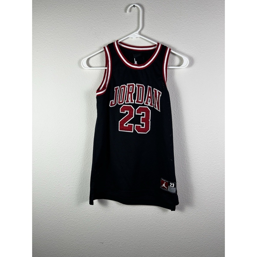 Jordan Michael‎ Jordan #23 Basketball Jersey Black/Red Youth Size M 8-10 #23